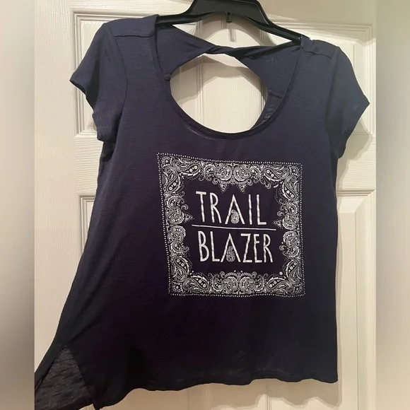 Navy Blue Jessica Simpson “Trailblazer” Top - Picture 6 of 8